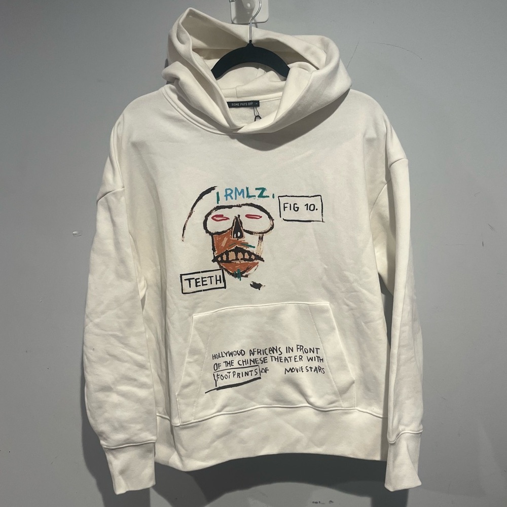 Jean Michel Basquiat Rome Pays Off Cream pullover Hoodie Size Small NWT